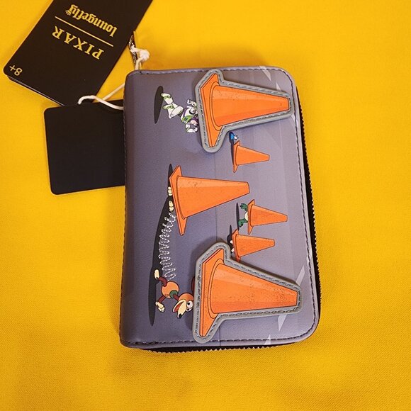 Loungefly Disney Pixar Toy Story 2 Walking Cones Scene Moveable Zip Wallet NEW - Picture 9 of 13